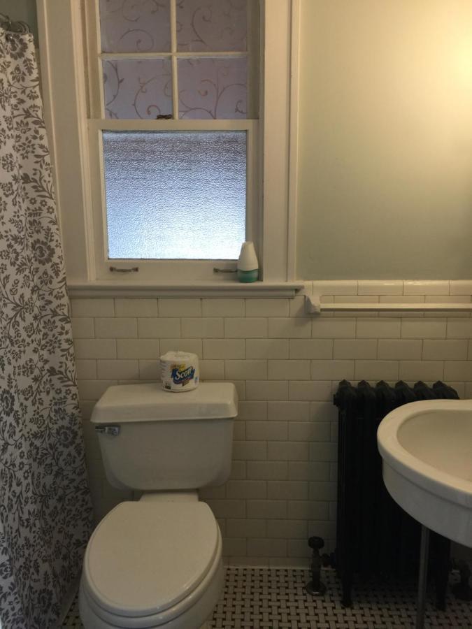 Whirlpool Cottage ไนแอการาฟอลส์ ภายนอก รูปภาพ