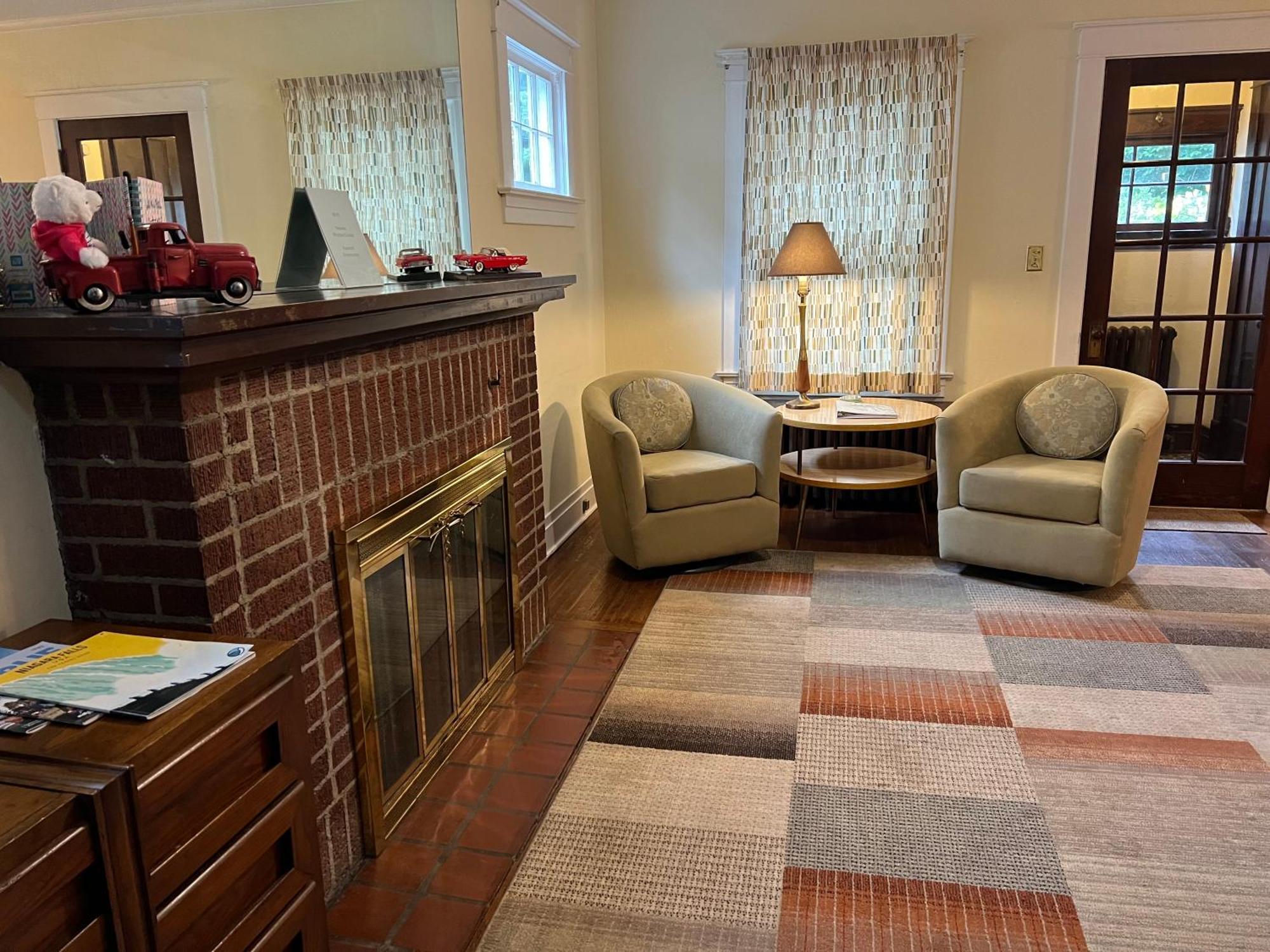Whirlpool Cottage ไนแอการาฟอลส์ ภายนอก รูปภาพ