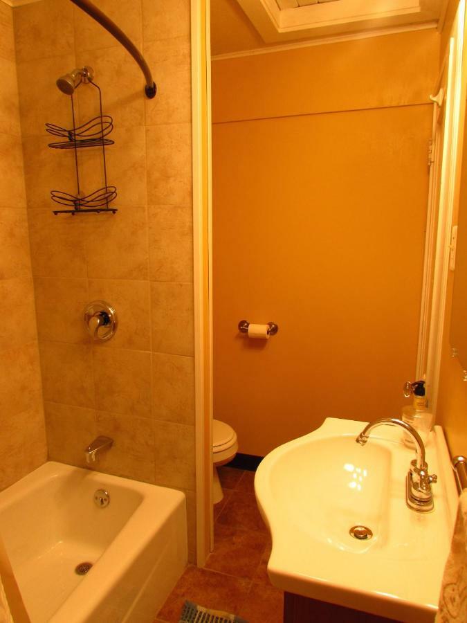 Whirlpool Cottage ไนแอการาฟอลส์ ภายนอก รูปภาพ